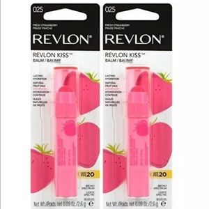2 Revlon Kiss Lip Balm Fresh Strawberry